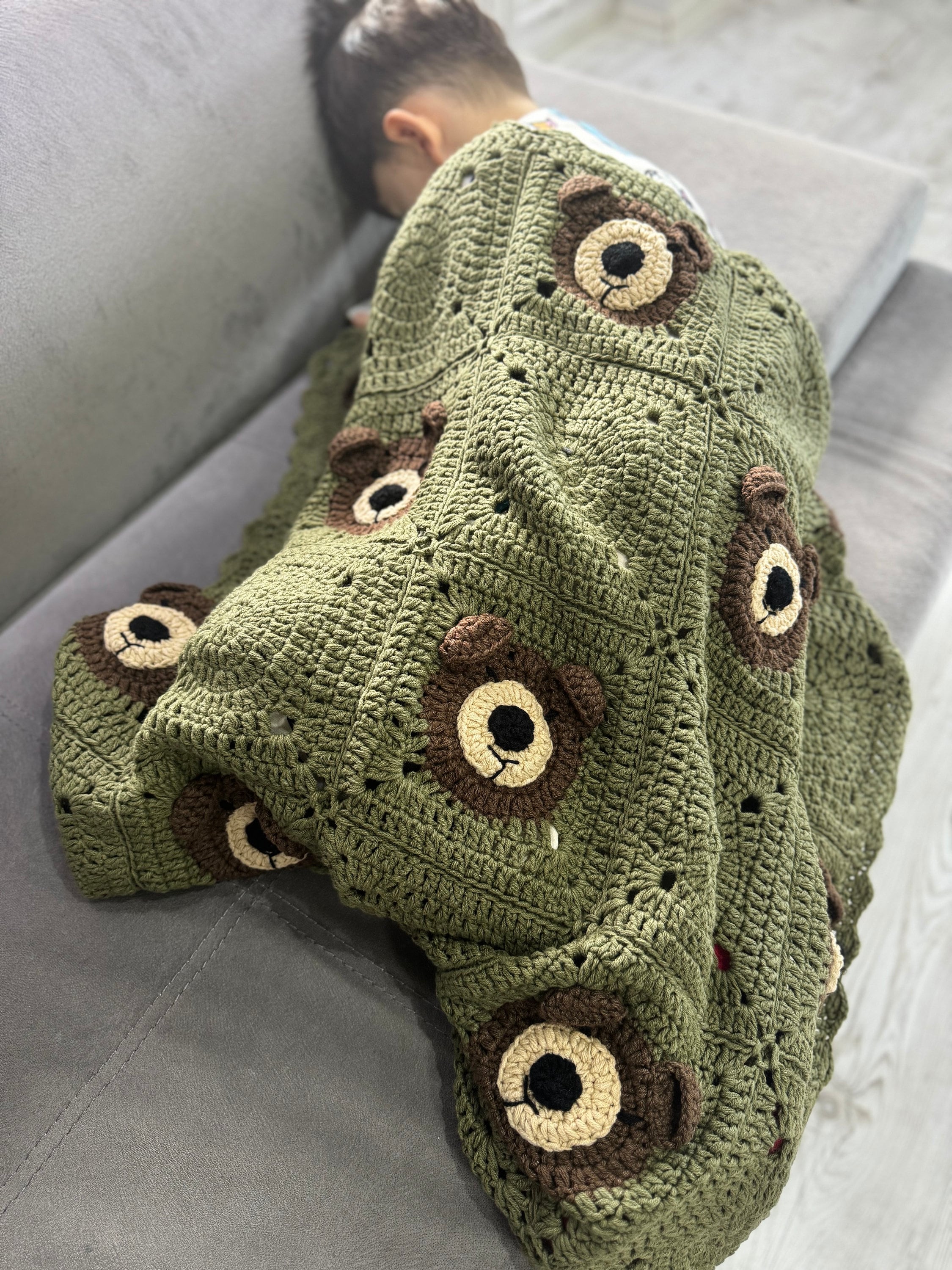 Teddy Bear Baby Shower Gift, Hairloom Baby Blanket, Baby Wrap Blanket, Crochet Animal Stroller, Unique Nursery Decor, Coton Toddler Throw