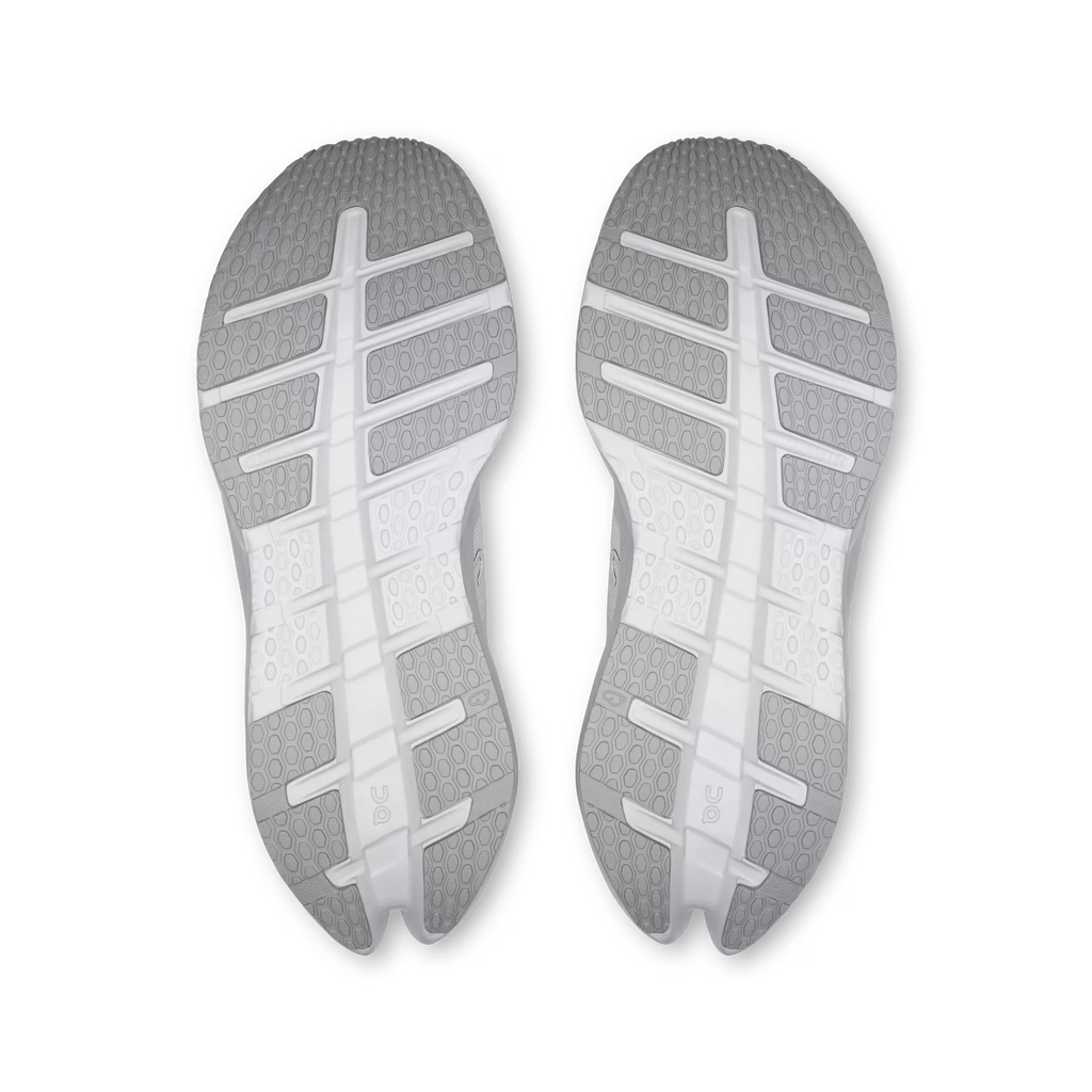 Women's On Running Shoes Cloudrunner 3
