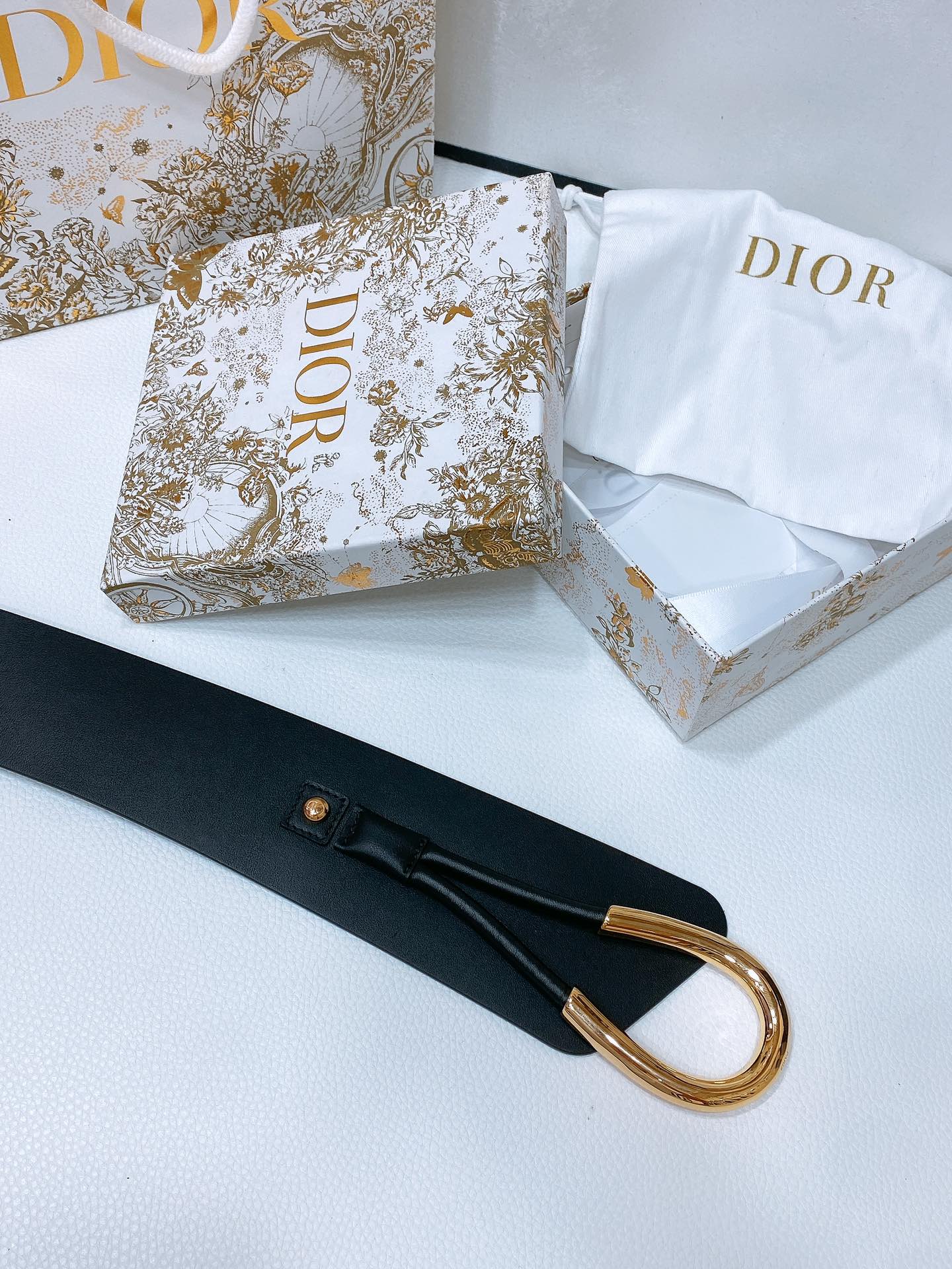 cd nolita belt black lambskin gold buckle