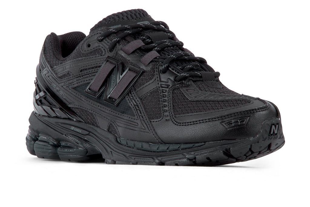 New Balance M1906NJ - Black/Black