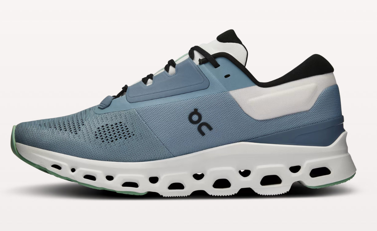 Men's On Running Shoes Cloudstratus 3 (Clearance)