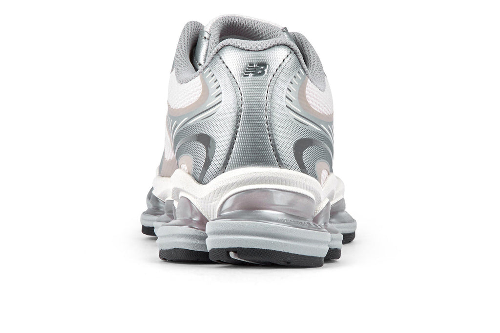 New Balance U20005F9 - Truffle Salt/Pink Salt