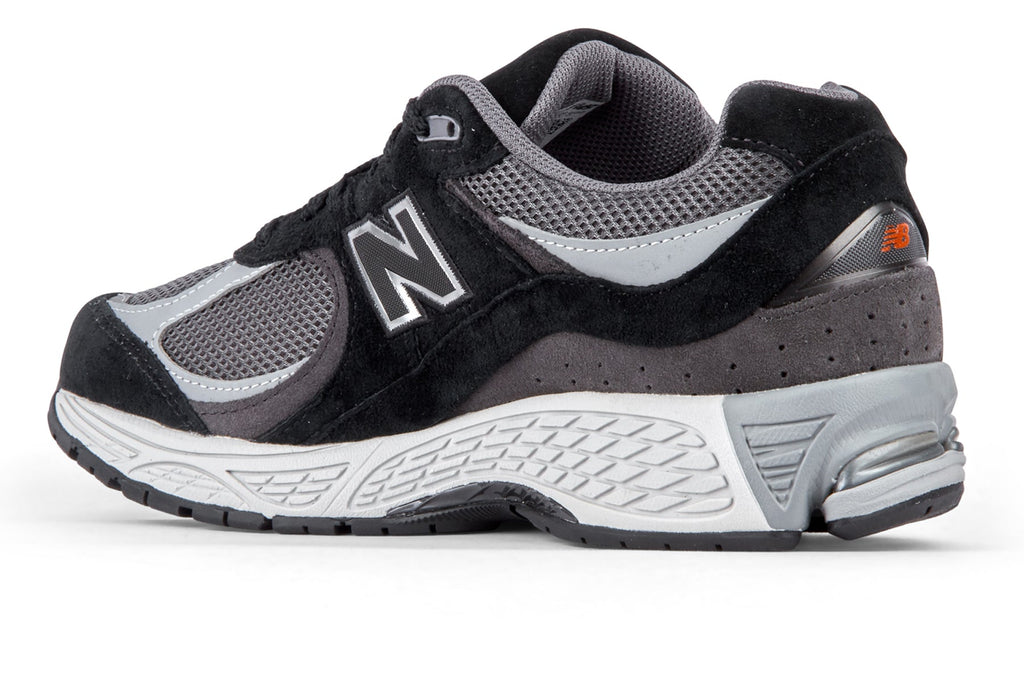 New Balance U2002RC - Black/Castlerock