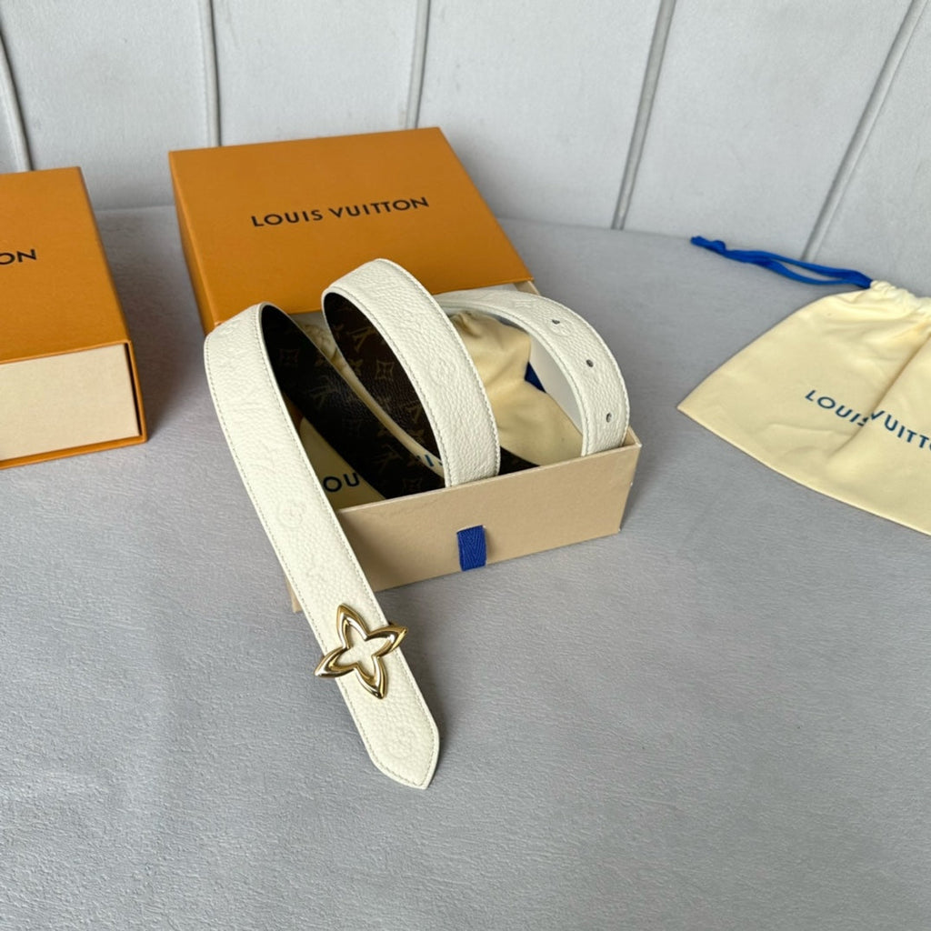 LV  MINI FLOWERGRAM 30MM REVERSIBLE BELT IN WHITE EMBOSSED CALFSKIN GOLD HARDWARE