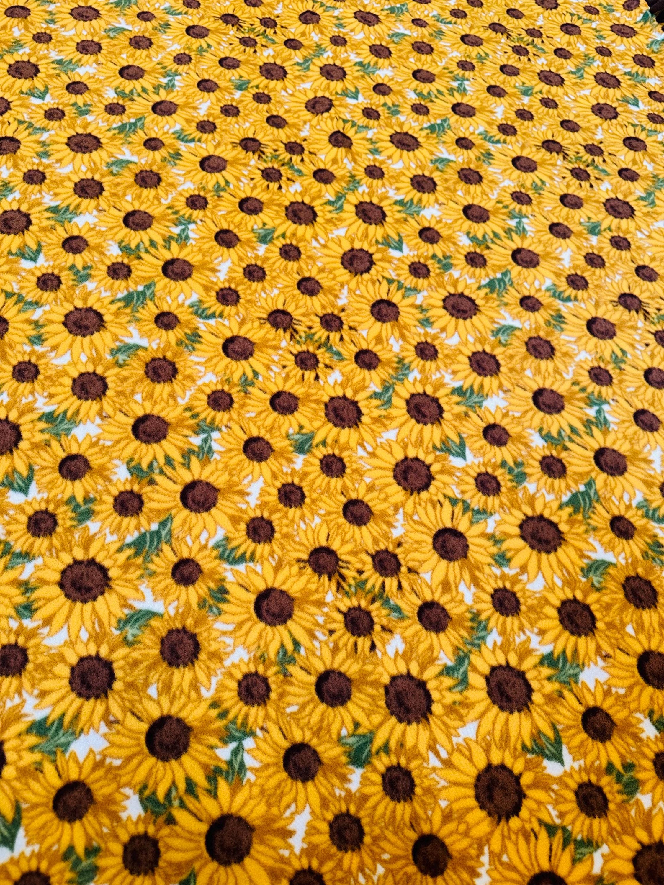 Handmade Sunflower Fleece Blanket: Cozy No Sew Comfort Throw