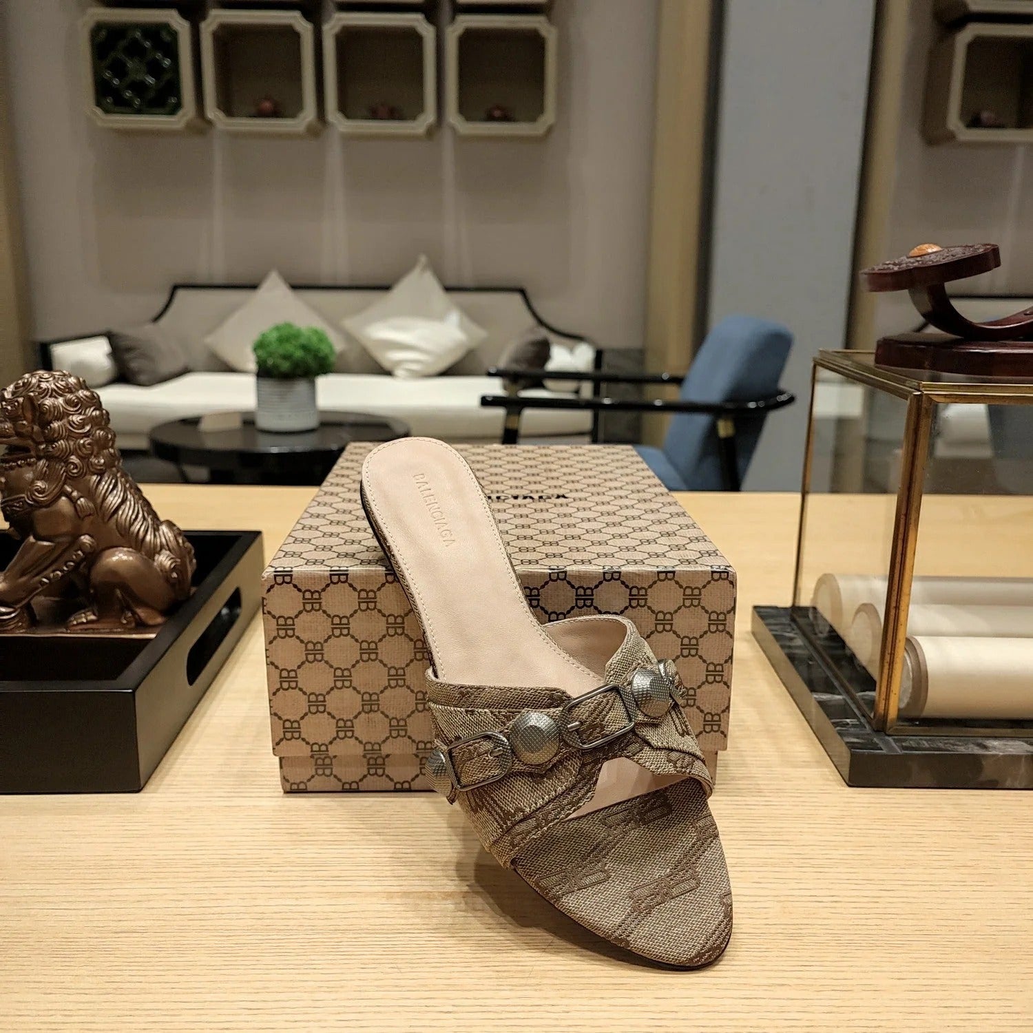 Balenciaga 26s Flat Slippers Light Brown Canvas Leather 681304