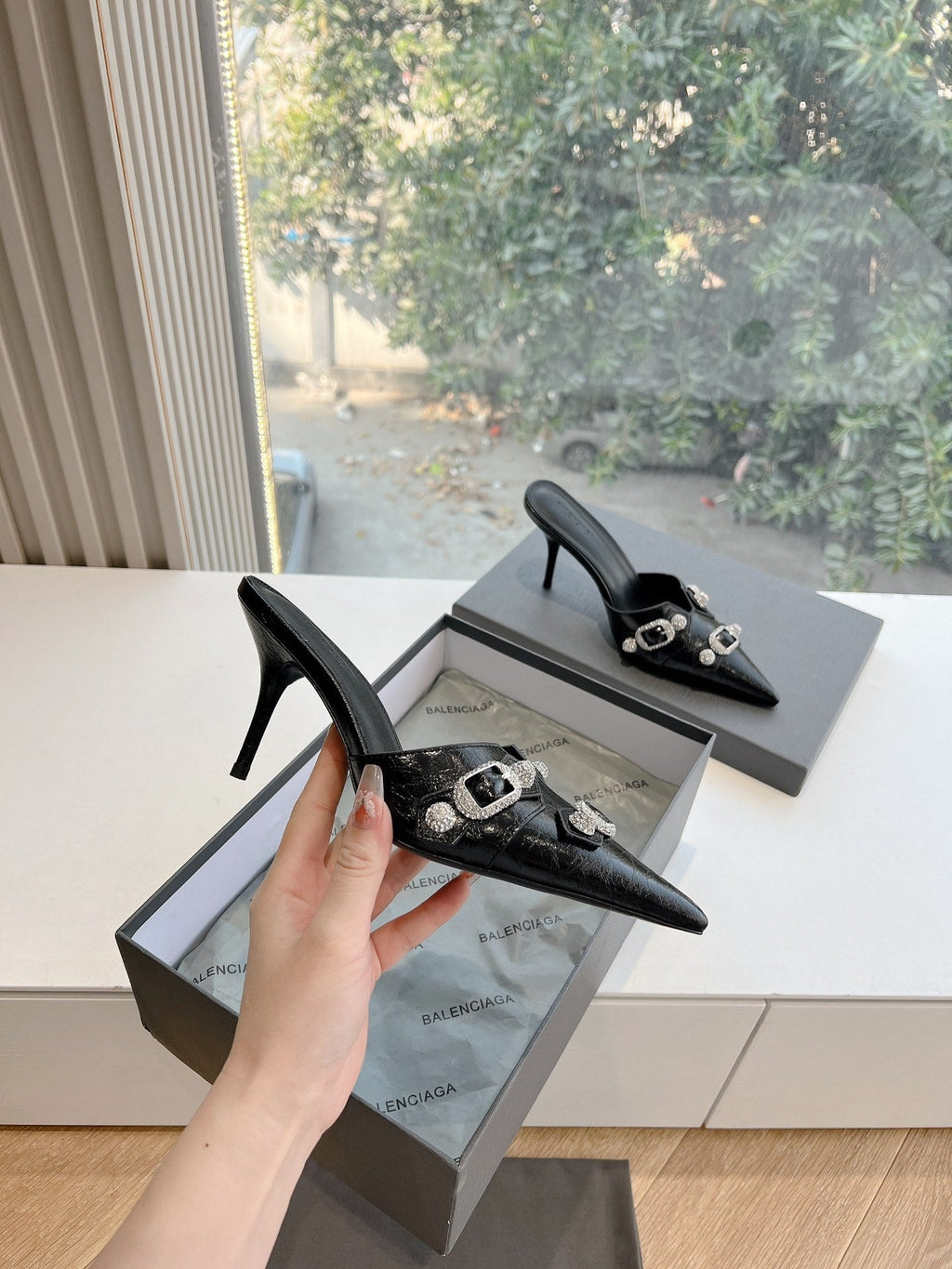 CRYSTAL BUCKLE BLACK WAX-OIL SHEEPSKIN HEELED MULES