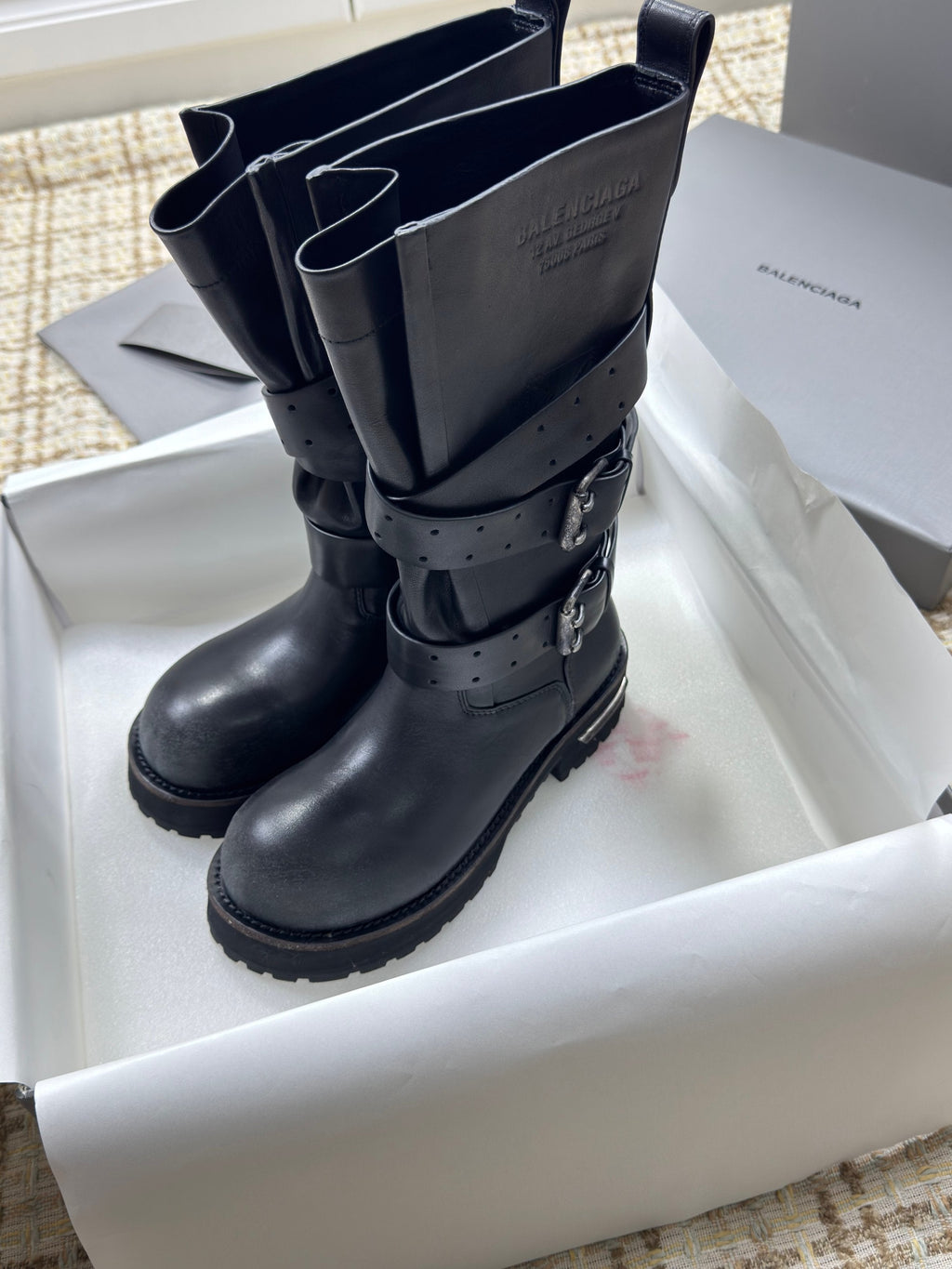 Balenciaga 25s Venom high boots black cowhide 467453