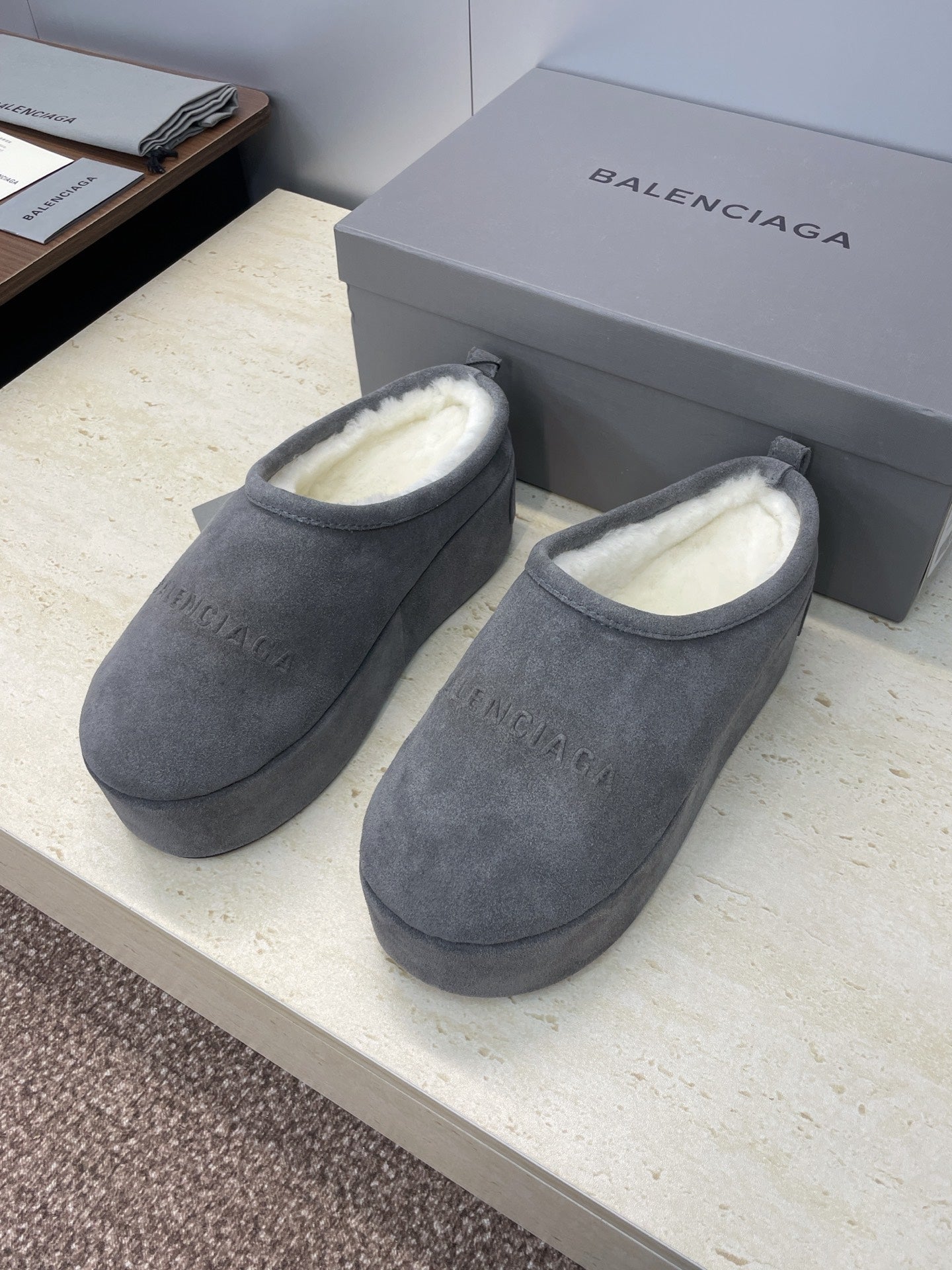 Balenciaga Alaska Slide Grey White Suede Fur 551898
